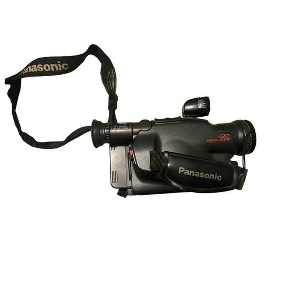 Vintage Panasonic 20X Digital Zoom Camcorder Strap Camera Only - Picture 1 of 4